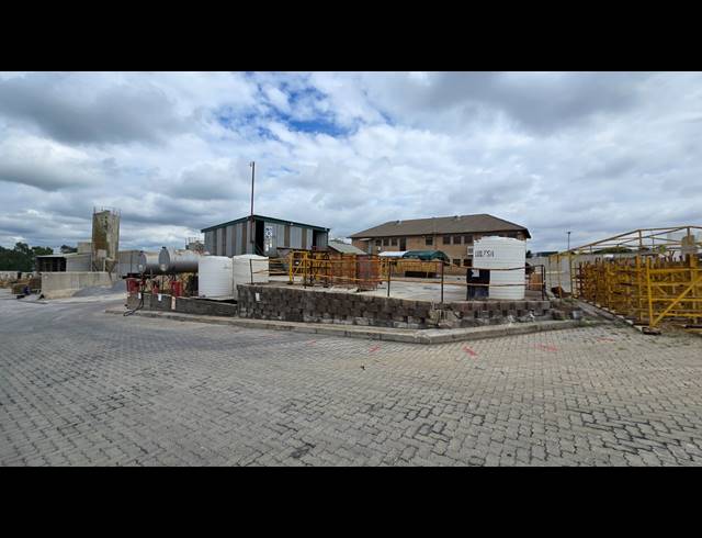 17,061M² INDUSTRIAL YARD FOR SALE IN CHLOORKOP